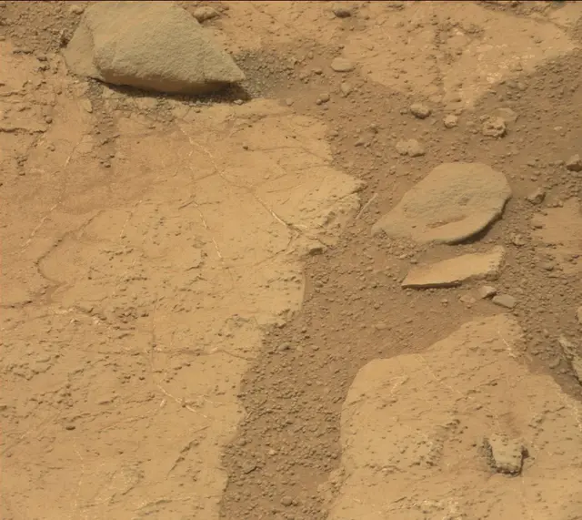 Sol 271: Mast Camera (Mastcam)