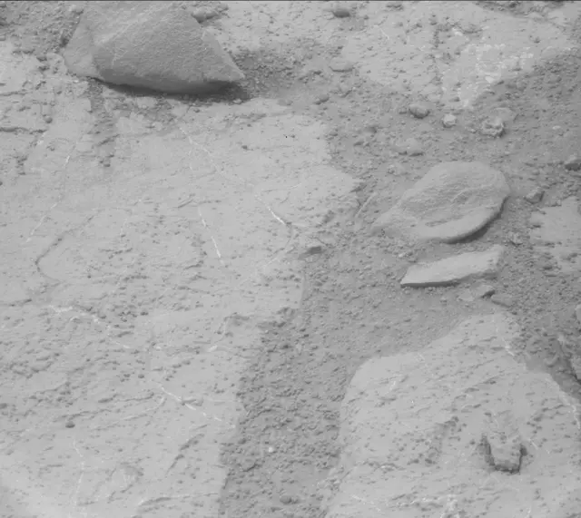 Sol 271: Mast Camera (Mastcam)