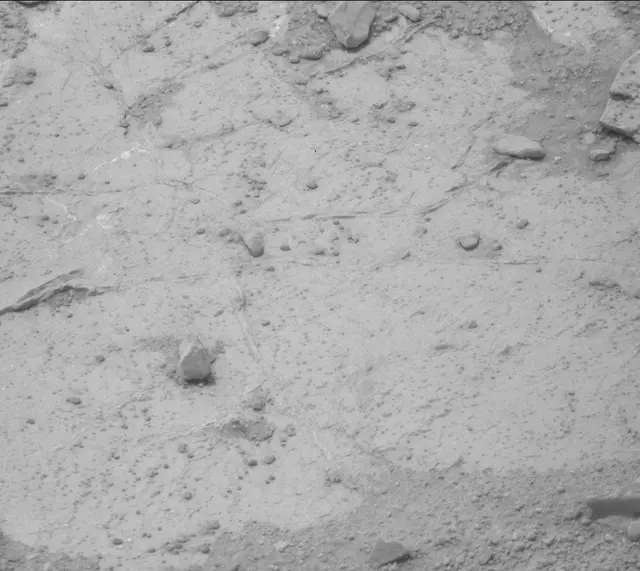 Sol 271: Mast Camera (Mastcam)
