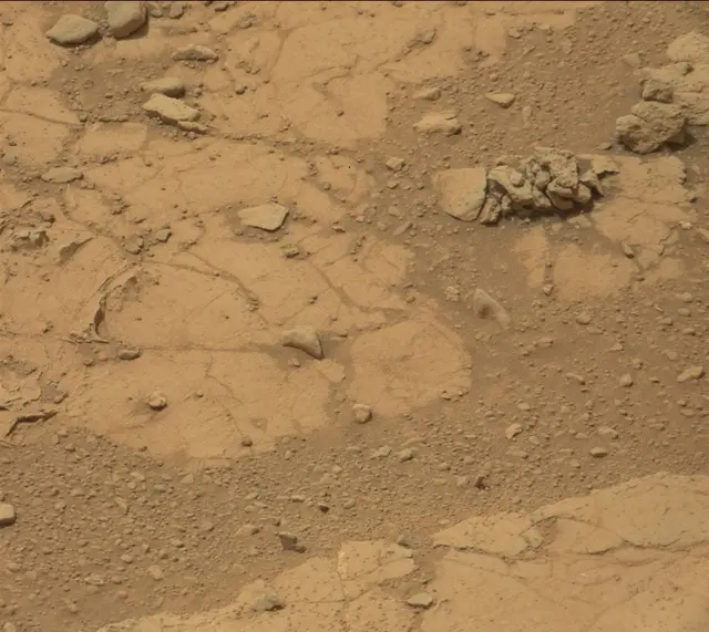 Sol 271: Mast Camera (Mastcam)