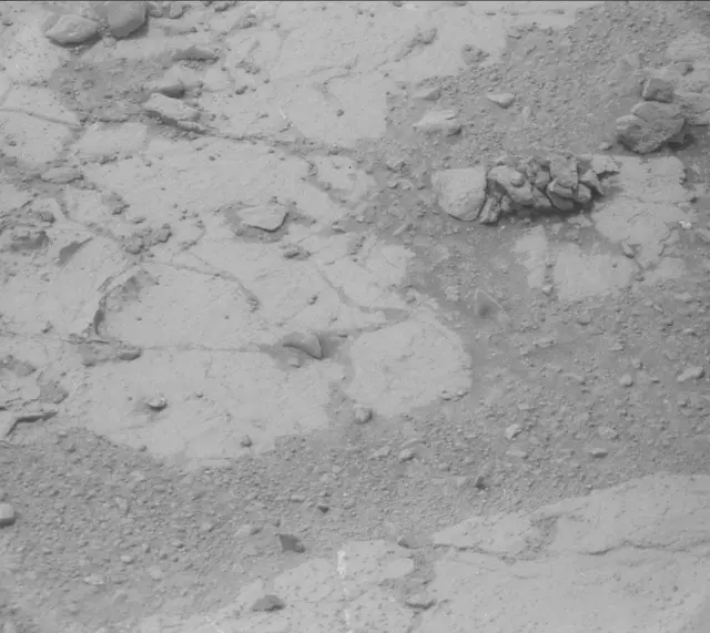 Sol 271: Mast Camera (Mastcam)