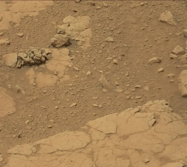 Sol 271: Mast Camera (Mastcam)