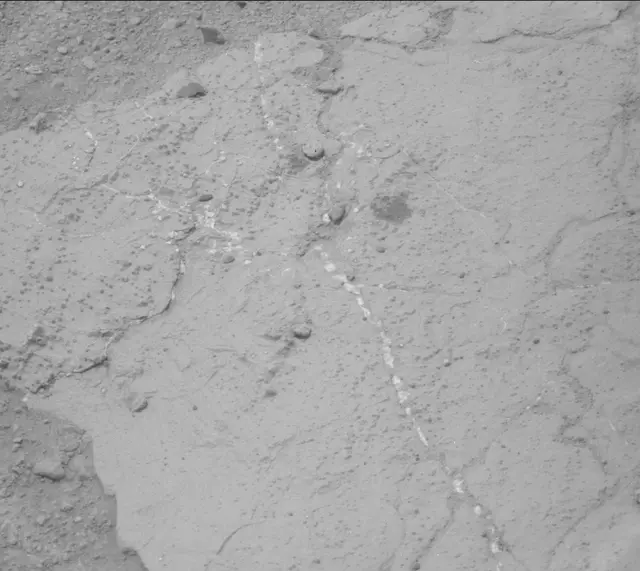 Sol 271: Mast Camera (Mastcam)