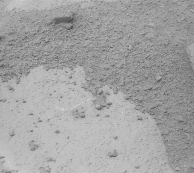 Sol 271: Mast Camera (Mastcam)