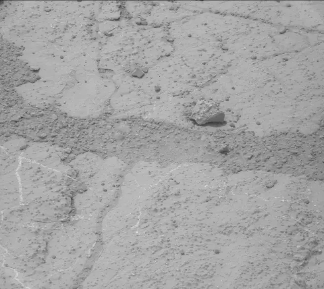 Sol 271: Mast Camera (Mastcam)
