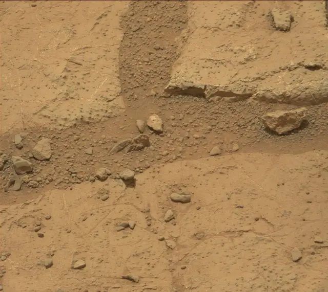 Sol 271: Mast Camera (Mastcam)