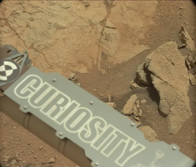 Sol 272: Mast Camera (Mastcam)