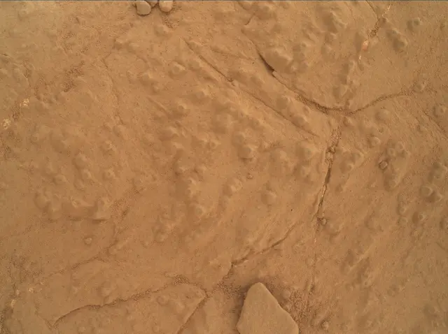 Sol 275: Mars Hand Lens Imager (MAHLI)