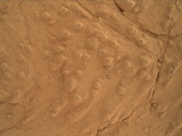 Sol 276: Mars Hand Lens Imager (MAHLI)