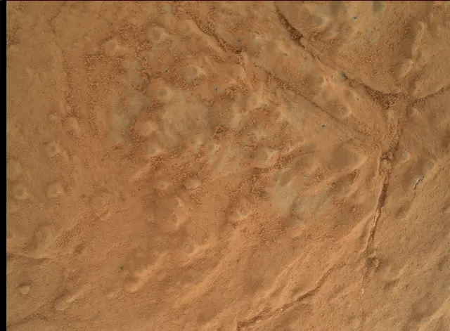 Sol 277: Mars Hand Lens Imager (MAHLI)
