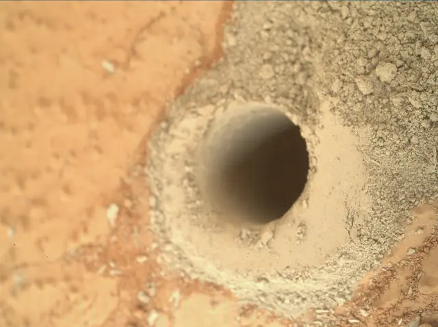 Sol 279: Mars Hand Lens Imager (MAHLI)