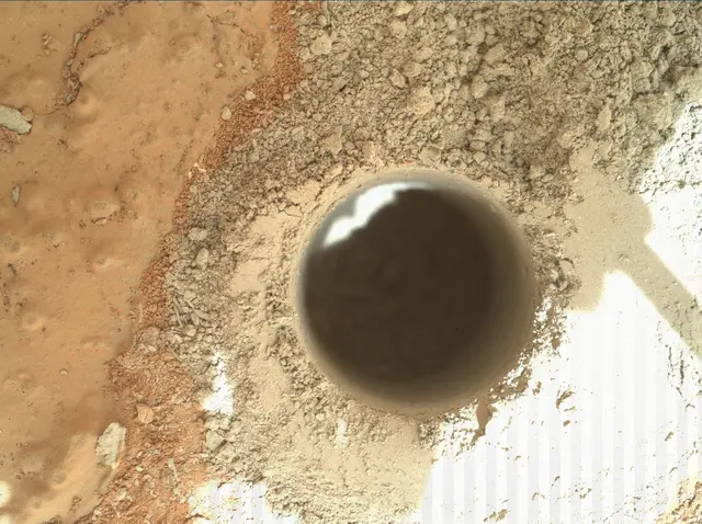 Sol 279: Mars Hand Lens Imager (MAHLI)