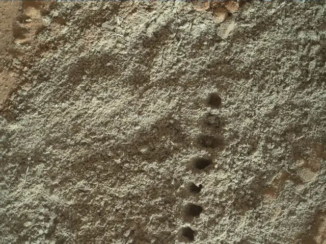 Sol 283: Mars Hand Lens Imager (MAHLI)