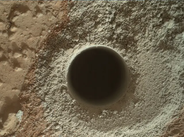 Sol 283: Mars Hand Lens Imager (MAHLI)