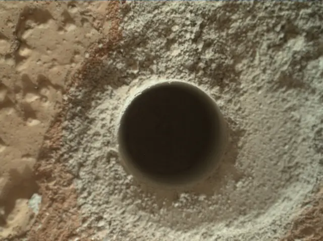 Sol 283: Mars Hand Lens Imager (MAHLI)