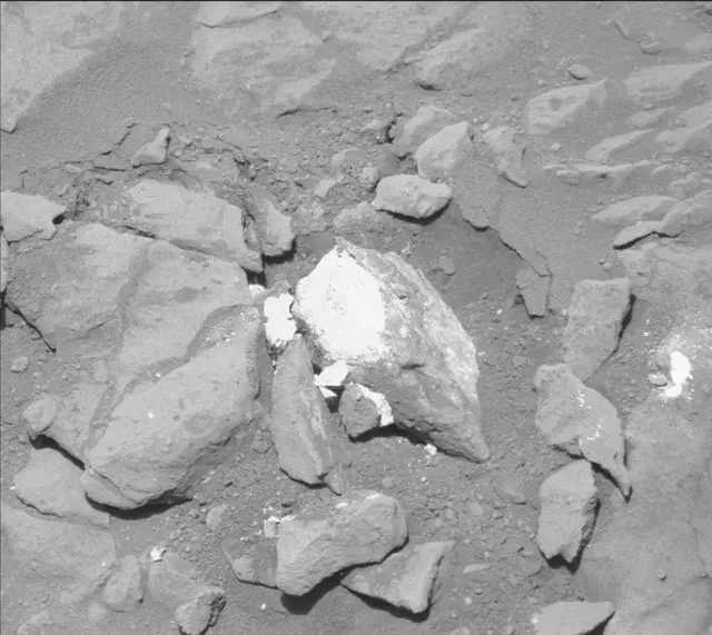 Sol 285: Mast Camera (Mastcam)