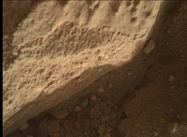 Sol 291: Mars Hand Lens Imager (MAHLI)