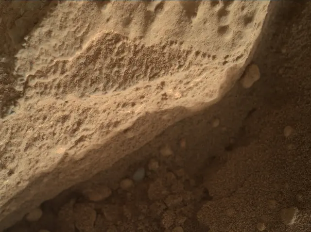 Sol 291: Mars Hand Lens Imager (MAHLI)