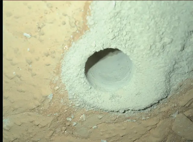 Sol 292: Mars Hand Lens Imager (MAHLI)