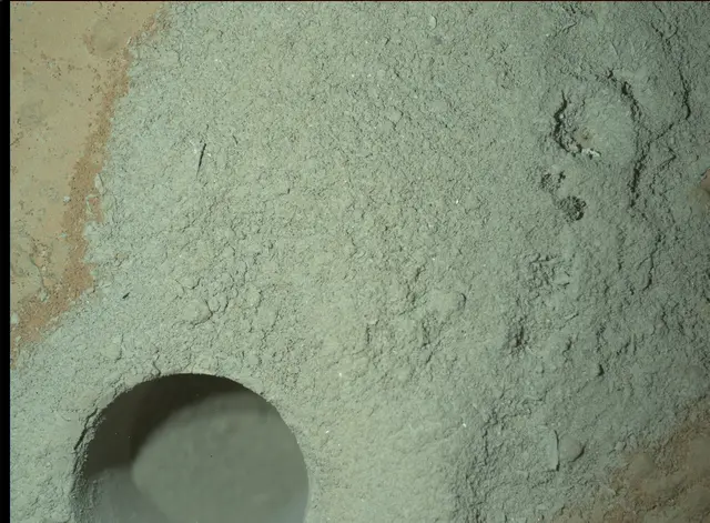 Sol 292: Mars Hand Lens Imager (MAHLI)