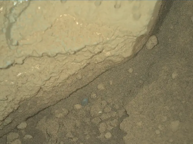 Sol 292: Mars Hand Lens Imager (MAHLI)