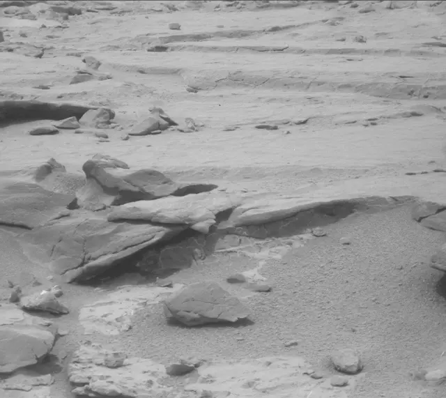 Sol 297: Mast Camera (Mastcam)
