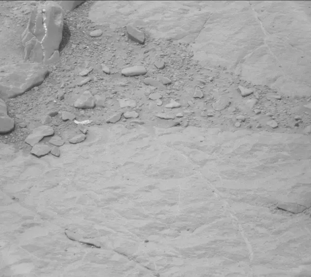 Sol 297: Mast Camera (Mastcam)