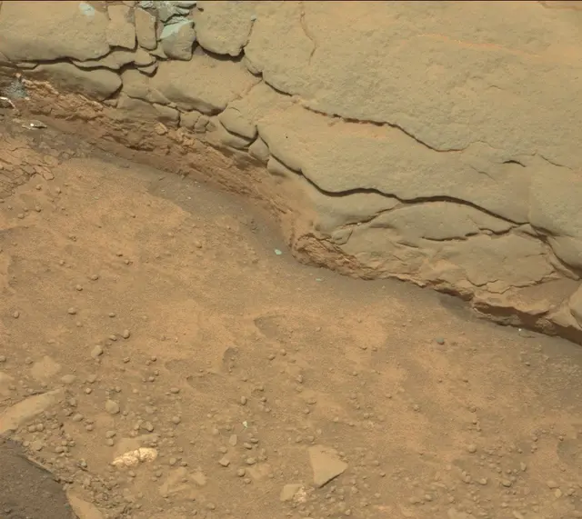 Sol 297: Mast Camera (Mastcam)