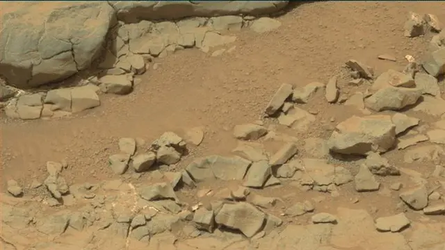 Sol 298: Mast Camera (Mastcam)