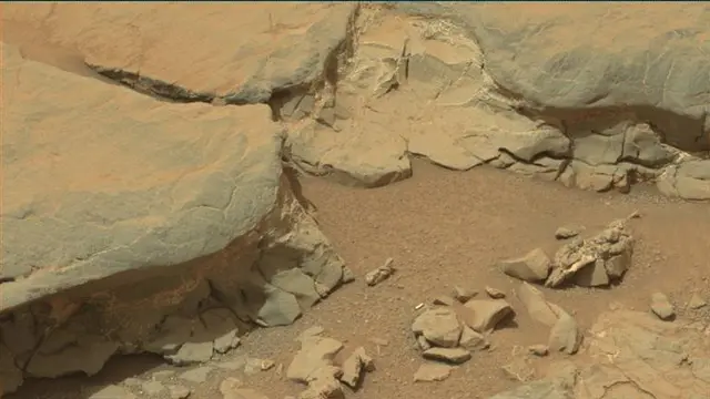 Sol 298: Mast Camera (Mastcam)