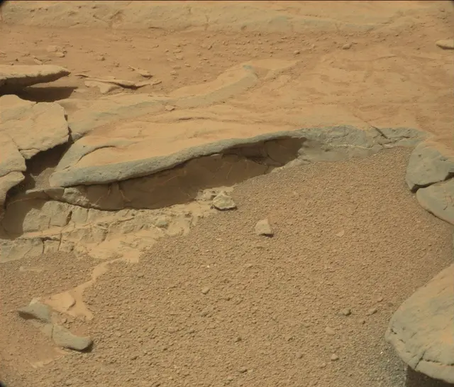 Sol 298: Mast Camera (Mastcam)