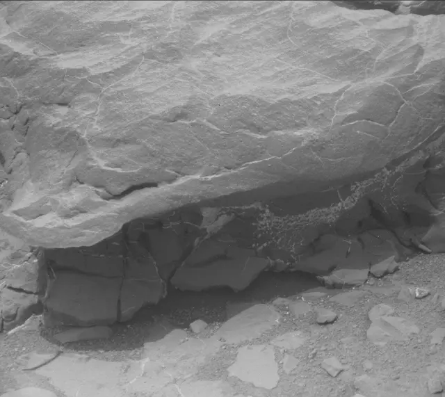 Sol 298: Mast Camera (Mastcam)