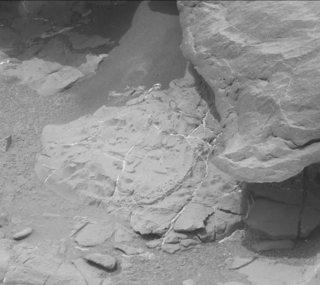 Sol 298: Mast Camera (Mastcam)