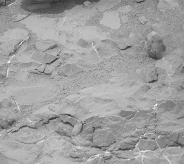 Sol 298: Mast Camera (Mastcam)