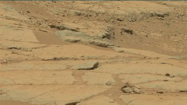 Sol 300: Mast Camera (Mastcam)