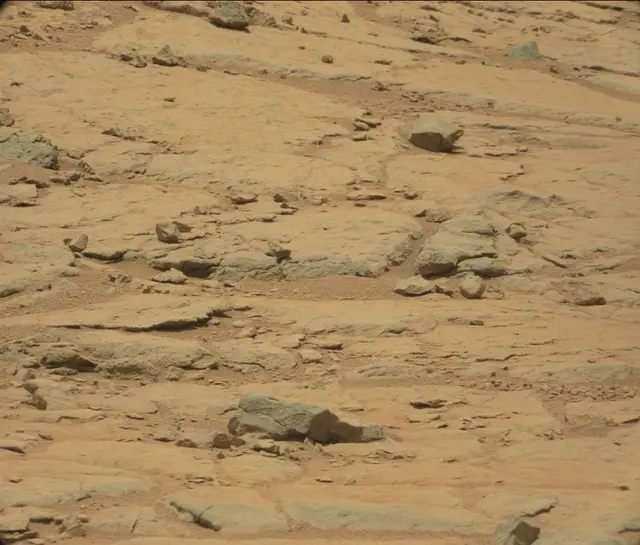 Sol 300: Mast Camera (Mastcam)