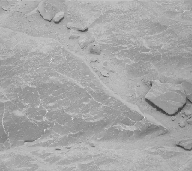 Sol 301: Mast Camera (Mastcam)