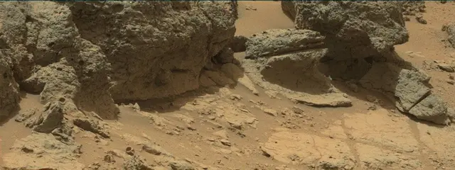 Sol 302: Mast Camera (Mastcam)