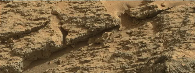 Sol 303: Mast Camera (Mastcam)