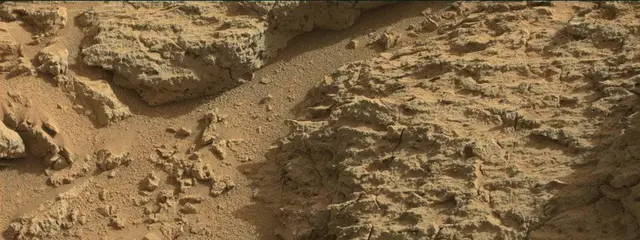 Sol 303: Mast Camera (Mastcam)