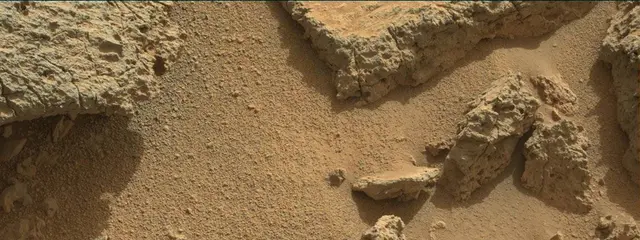 Sol 303: Mast Camera (Mastcam)