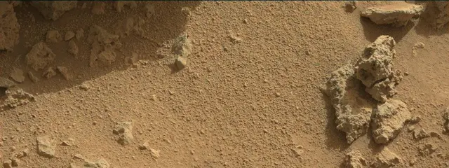 Sol 303: Mast Camera (Mastcam)