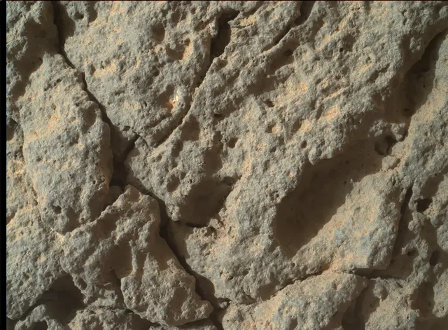 Sol 303: Mars Hand Lens Imager (MAHLI)