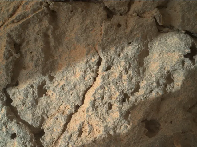 Sol 303: Mars Hand Lens Imager (MAHLI)