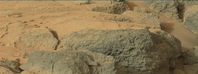 Sol 305: Mast Camera (Mastcam)