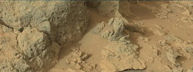 Sol 305: Mast Camera (Mastcam)