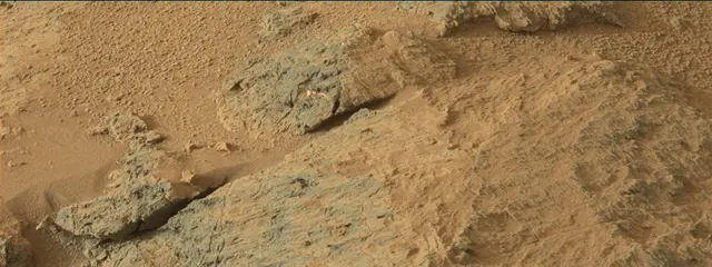 Sol 306: Mast Camera (Mastcam)