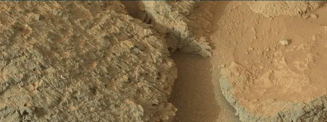 Sol 306: Mast Camera (Mastcam)