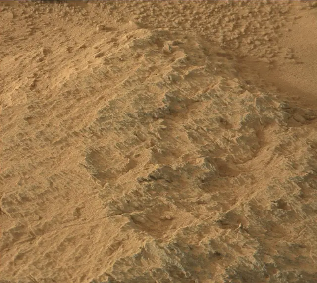 Sol 306: Mast Camera (Mastcam)