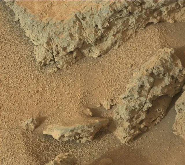 Sol 306: Mast Camera (Mastcam)
